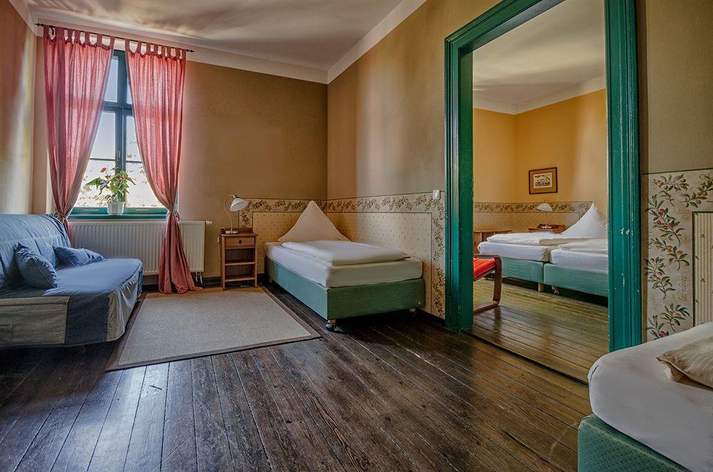 Hotel Zur Henne Naumburg  Eksteriør billede
