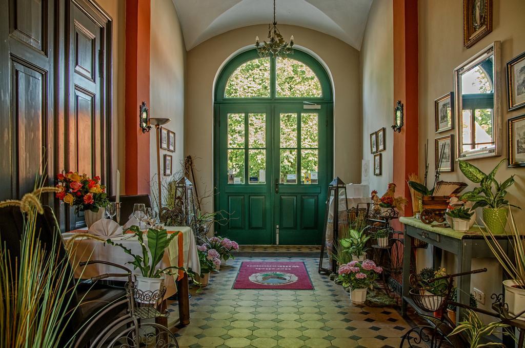 Hotel Zur Henne Naumburg  Eksteriør billede