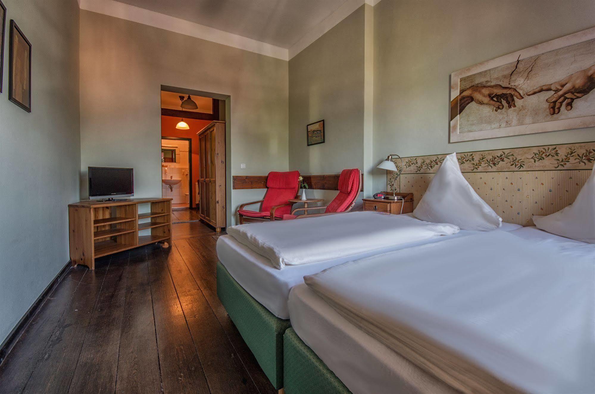 Hotel Zur Henne Naumburg  Eksteriør billede